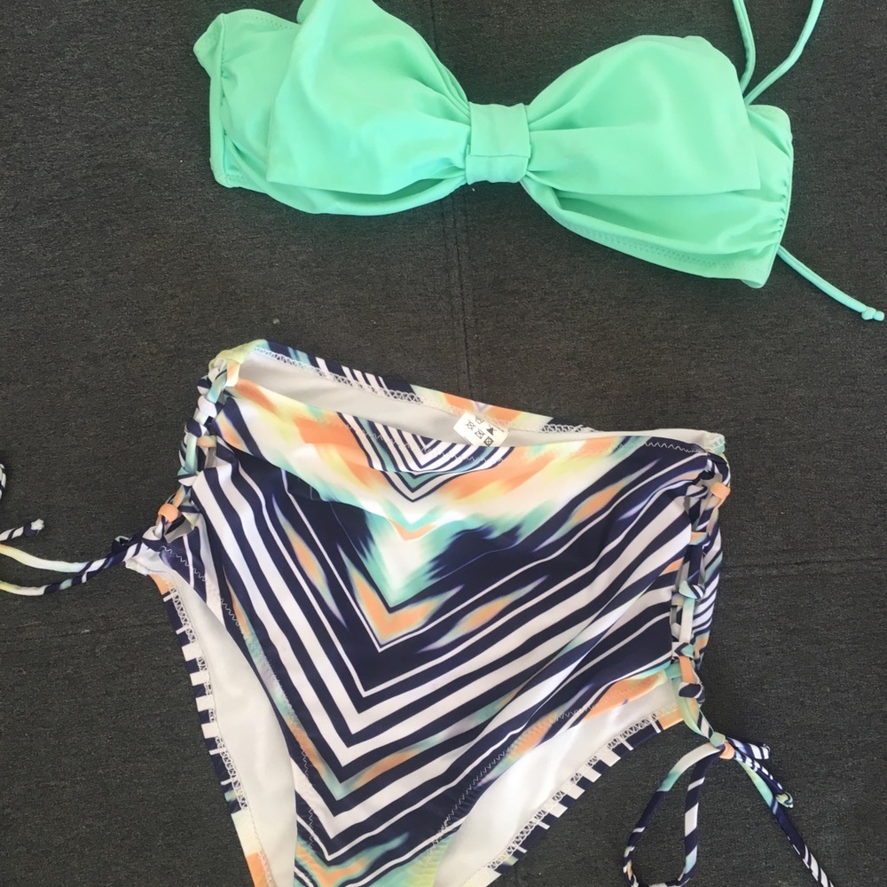 Cute bow bikini top and bottoms